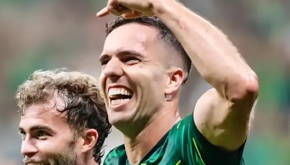 恭喜国足！30岁中场核心终于爆发，5场造5球，本土第一高薪值了